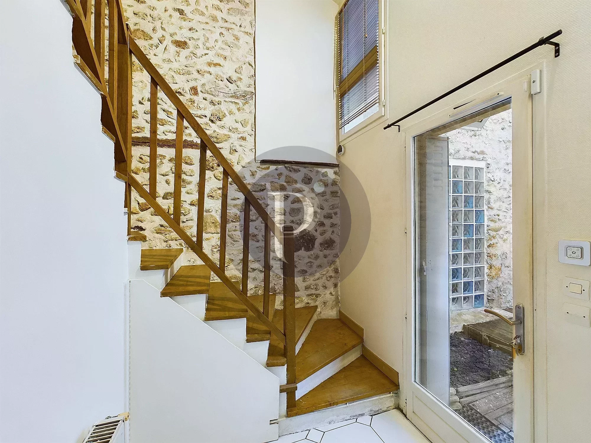 vente-maison de ville-2-pieces-verrieres-le-buisson-85271288